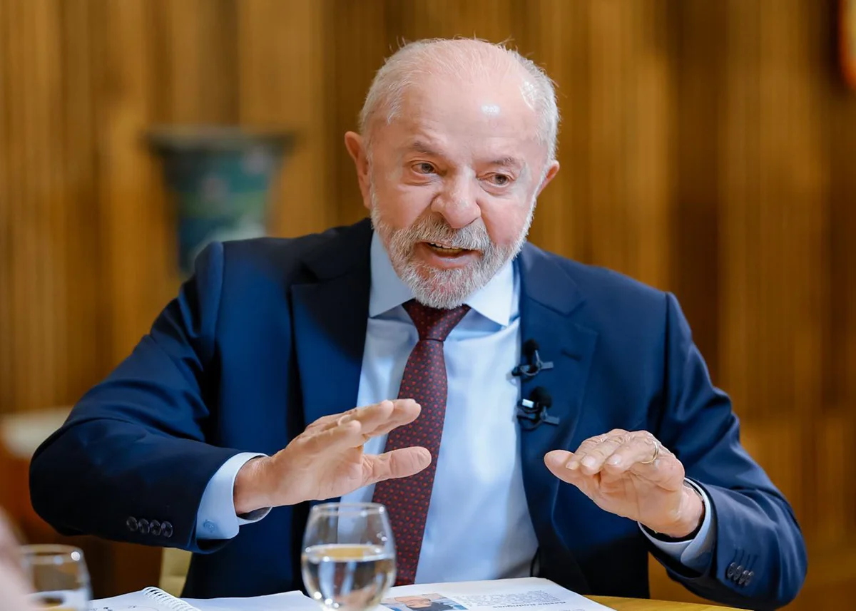 Lula acusa ministro André Mendonça de usar caso Master para política