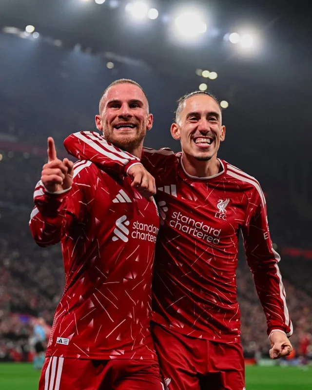 Chelsea x Manchester United, Liverpool x Arsenal: programação do futebol inglês de 27/10 a 02/11/2026